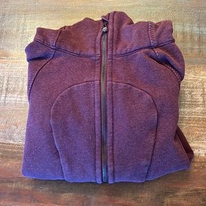 Burgundy lululemon sweatshirt